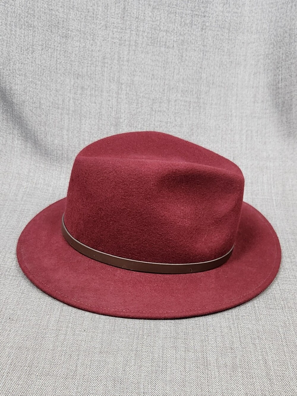 Gelso Bianco Made in Italy 100% Wool Burgundy Fedora. Small / Medium - Picture 5 of 9